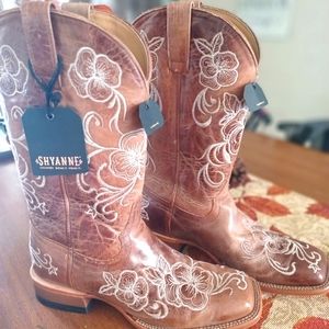 Shyanne Cowboy Boots